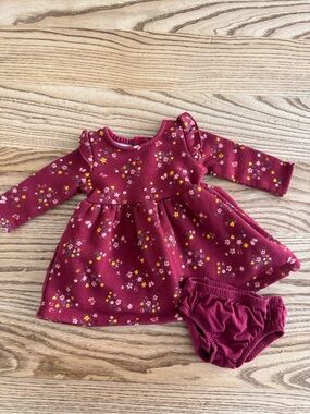 Floral Baby Girl Dress with matching bloomers - 3 months